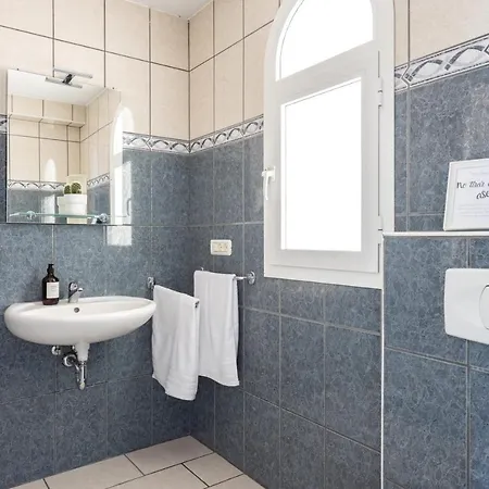 Casa Naranja - Heated Pool - Bbq - Terrace - Free Wifi - Child & Pet-friendly - 3 Bedrooms - 6 People