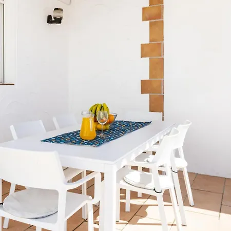 Villa Casa Naranja - Heated Pool - Bbq - Terrace - Free Wifi - Child & Pet-friendly - 3 Bedrooms - 6 People *